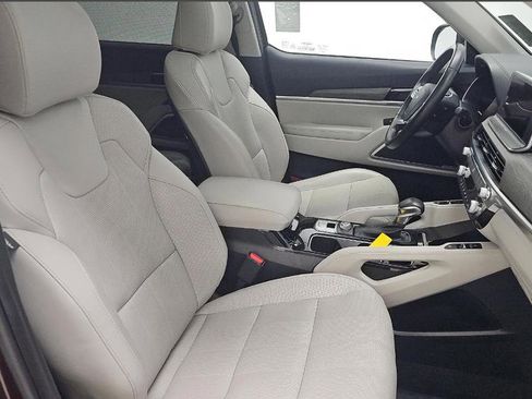 Used 2022 Kia Telluride EX w/ EX Premium Package FWD image 9