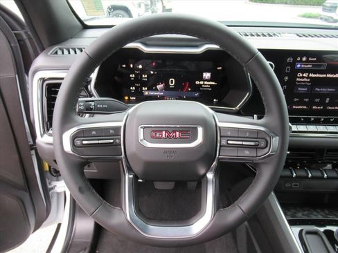 New 2026 GMC Canyon Elevation w/ Convenience Package image 17