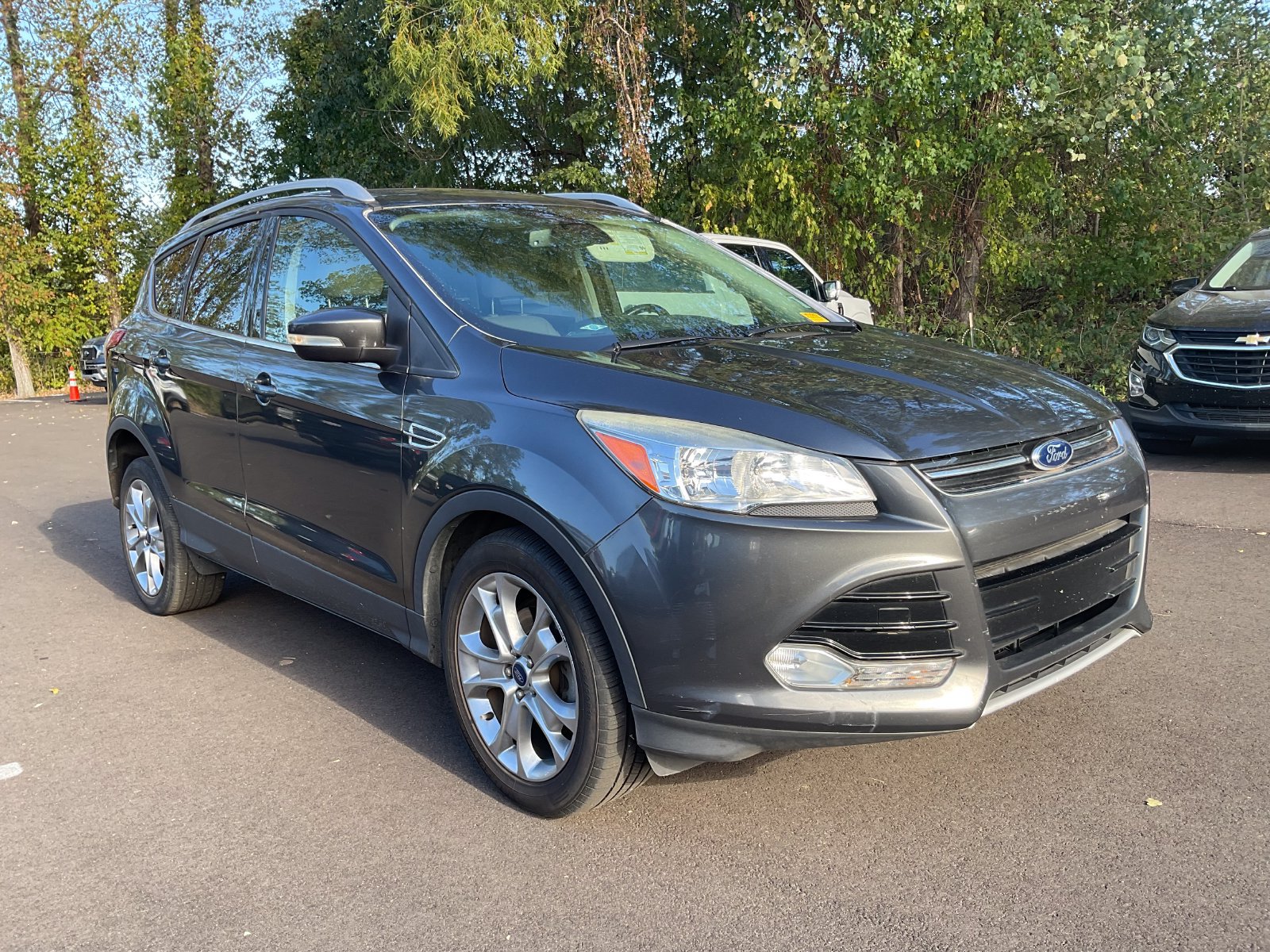 Used 2015 Ford Escape Titanium FWD image 1
