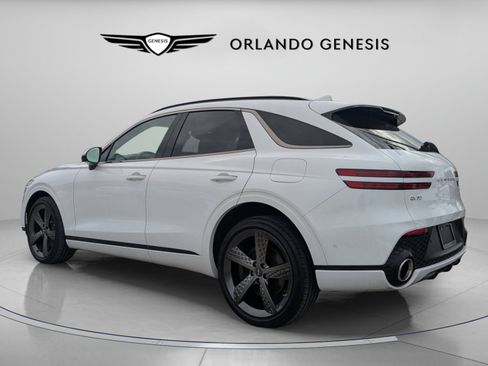 Used 2025 Genesis GV70 2.5T w/ Sport Prestige Package AWD/4WD image 5