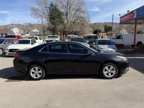 Used 2015 Chevrolet Malibu LT image 3