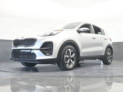 Used 2020 Kia Sportage LX w/ LX Popular Package image 51