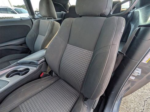 Certified 2023 Dodge Challenger SXT w/ Blacktop Package image 18