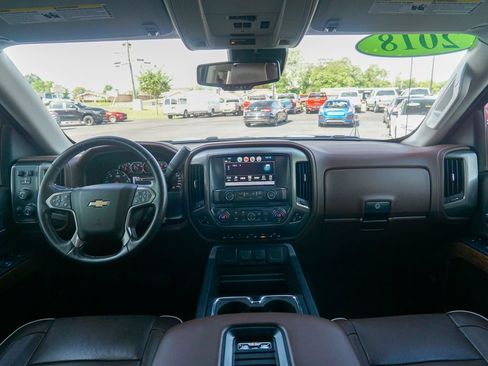 Used 2018 Chevrolet Silverado 1500 High Country AWD/4WD image 13