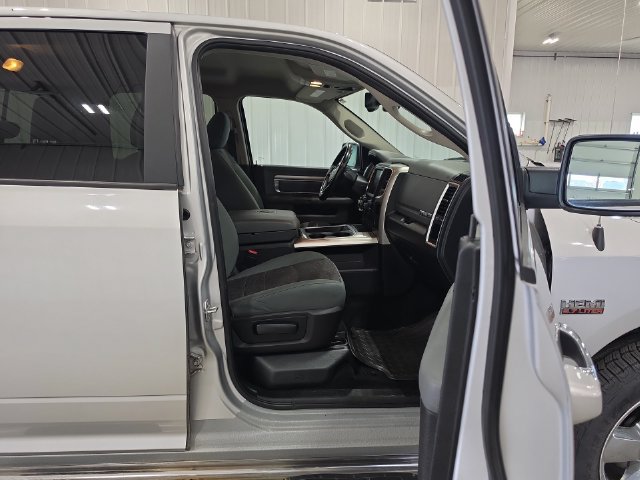 Used 2017 RAM 1500 Big Horn AWD/4WD image 29