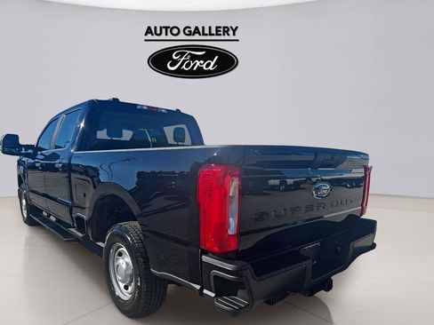 New 2026 Ford F250 XL w/ F-250 >10K GVWR Package RWD image 7
