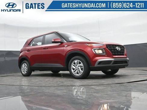 New 2026 Hyundai Venue SE image 40