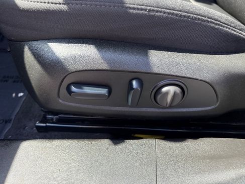 Used 2024 Chevrolet Malibu RS image 22