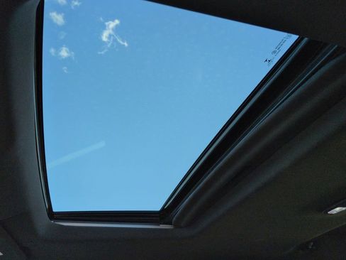 Used 2020 GMC Sierra 2500 AT4 w/ AT4 Premium Package image 24