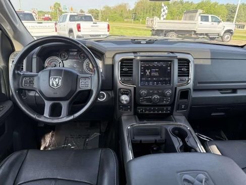 Used 2018 RAM 1500 Sport w/ Convenience Group AWD/4WD image 16