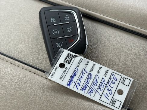 Used 2021 Cadillac Escalade Premium Luxury w/ Driver Assist Tech Package image 86