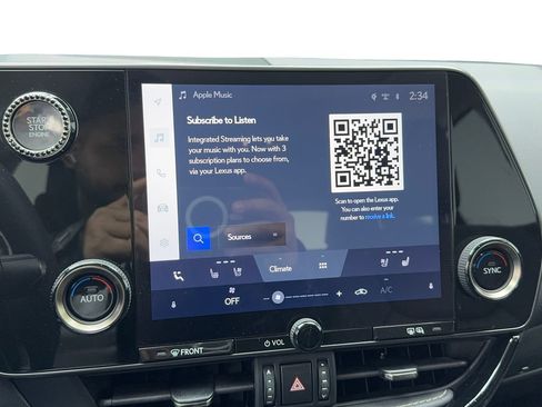 Used 2024 Lexus NX 250 FWD image 34