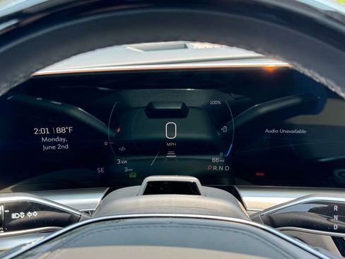 New 2025 Cadillac Lyriq Luxury image 27