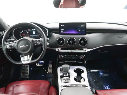 Used 2022 Kia Stinger GT2 AWD/4WD image 14