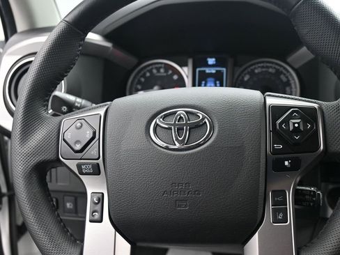 Used 2023 Toyota Tacoma SR5 image 21