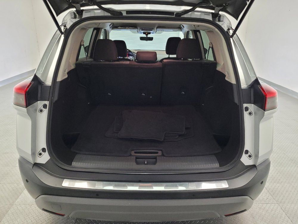 Used 2022 Nissan Rogue SV FWD image 29