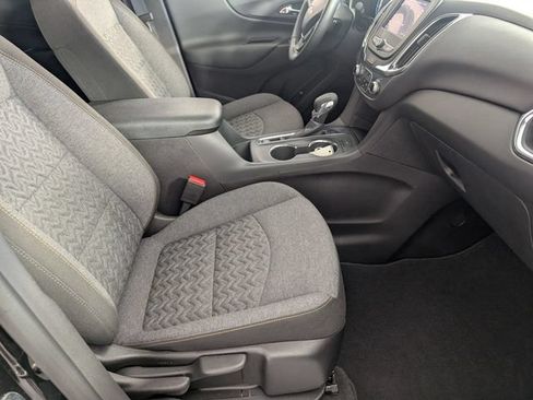 Used 2024 Chevrolet Equinox LT FWD image 33