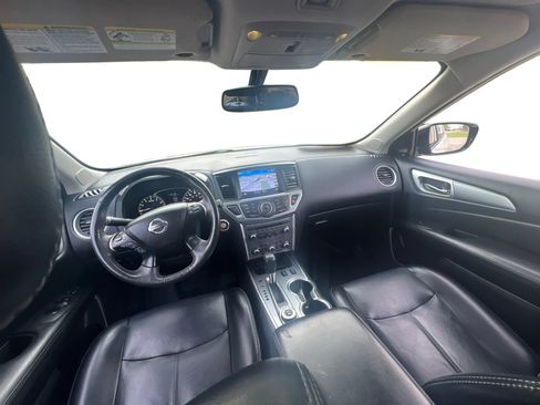 Used 2017 Nissan Pathfinder SL w/ SL Premium Package AWD/4WD image 23