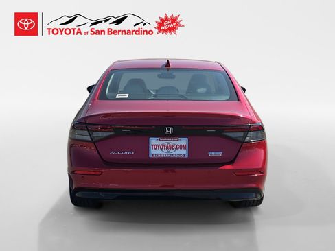 Used 2024 Honda Accord Touring image 4