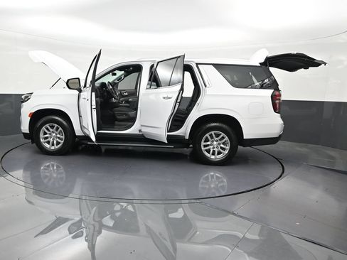 Used 2024 Chevrolet Tahoe LS RWD image 27