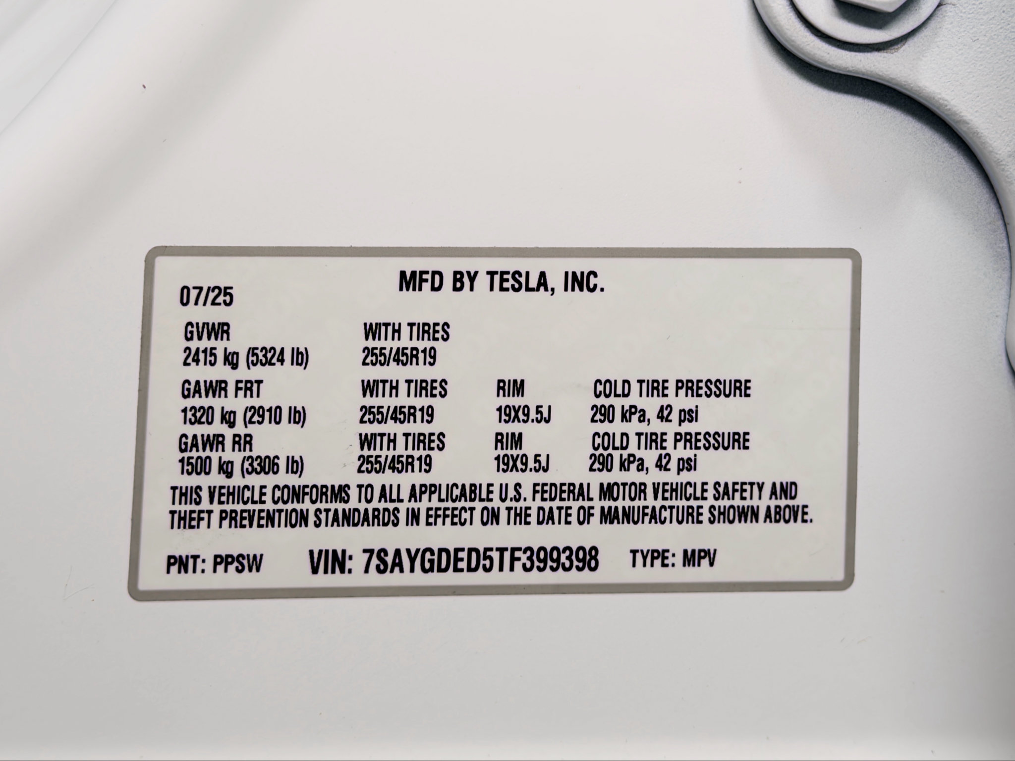Used 2026 Tesla Model Y 2WD image 28
