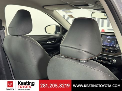 Used 2024 Nissan Altima 2.5 SV image 18