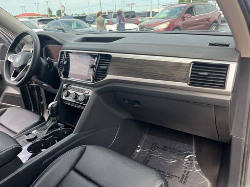 Used 2023 Volkswagen Atlas SE AWD/4WD image 51