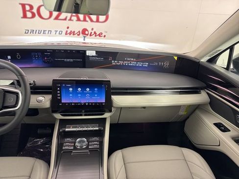 New 2026 Lincoln Nautilus Premier w/ Jet Appearance Package image 12