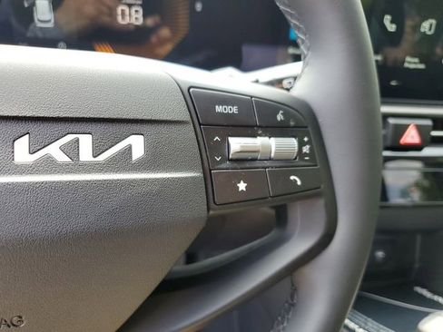 New 2026 Kia Sportage LX image 20