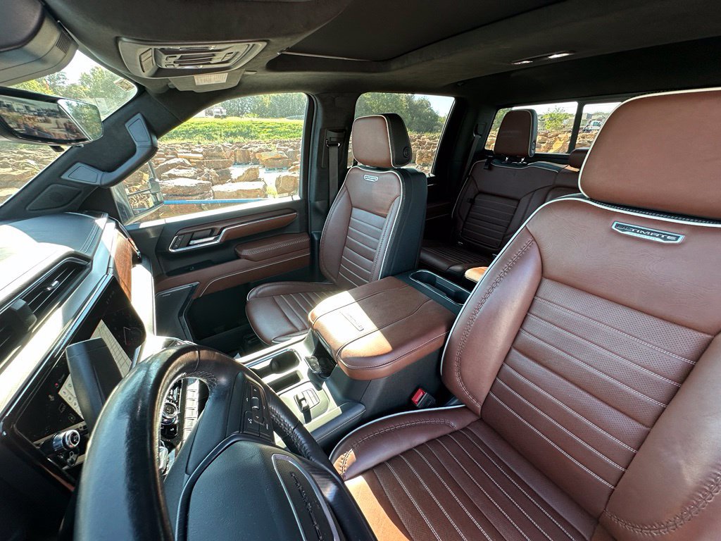 Used 2024 GMC Sierra 2500 Denali Ultimate AWD/4WD image 28