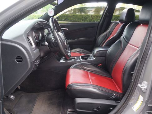 Used 2019 Dodge Charger GT image 23