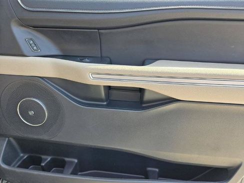 Certified 2024 Ford Expedition Limited AWD/4WD image 10