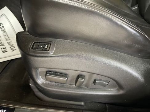 Used 2014 Cadillac SRX Luxury image 14