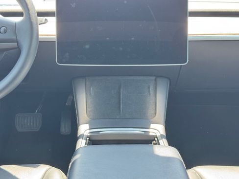 Used 2022 Tesla Model 3 Long Range AWD/4WD image 15