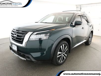Used 2023 Nissan Pathfinder Platinum