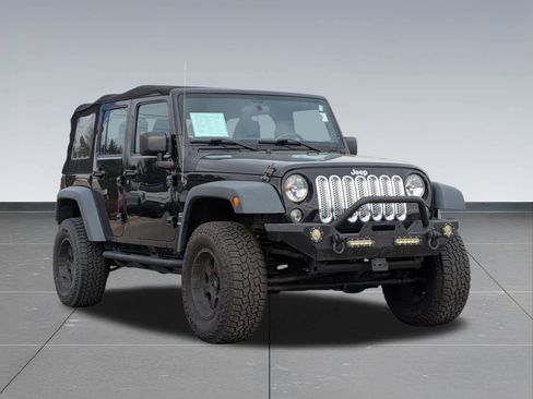 Used 2016 Jeep Wrangler Unlimited Sport w/ Connectivity Group image 8