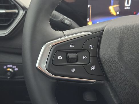 New 2026 Chevrolet TrailBlazer LT w/ LT Cold Weather Package FWD image 30