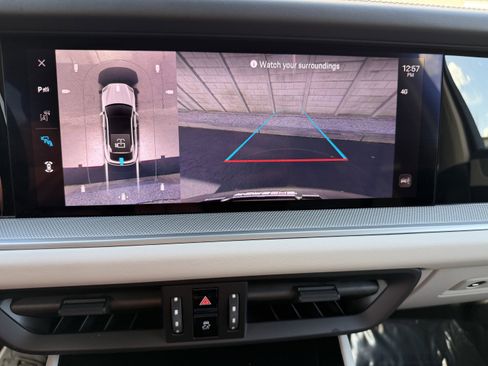 Certified 2024 Porsche Cayenne Coupe image 30