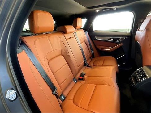 New 2026 Jaguar F-PACE R-Dynamic S image 11