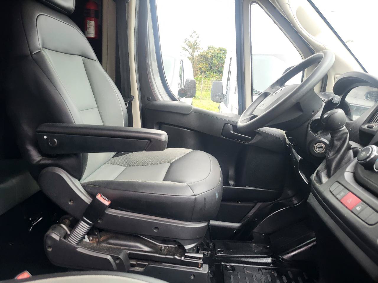 Used 2018 RAM ProMaster 1500 FWD image 6