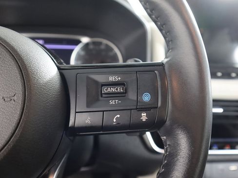 Used 2023 Nissan Rogue SL w/ SL Premium Package image 45