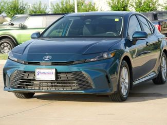 Used 2026 Toyota Camry LE FWD video 3