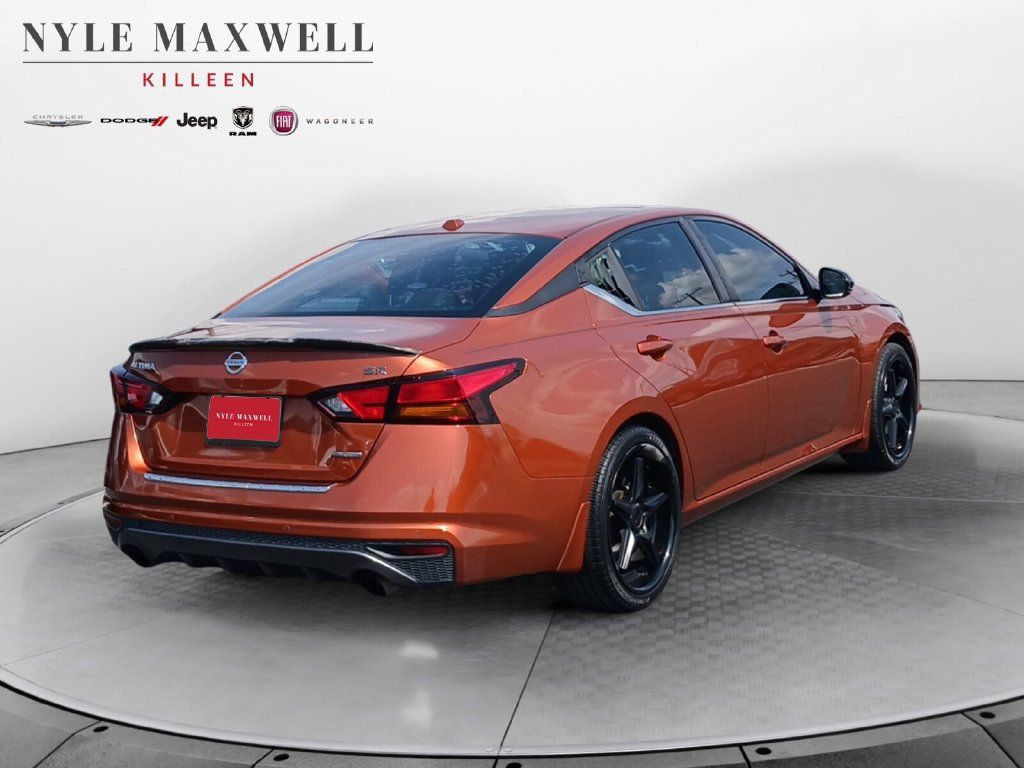 Used 2022 Nissan Altima 2.0 SR FWD image 16