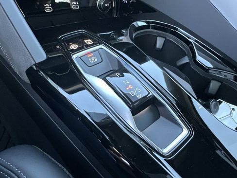 New 2025 Audi SQ5 Premium Plus image 22