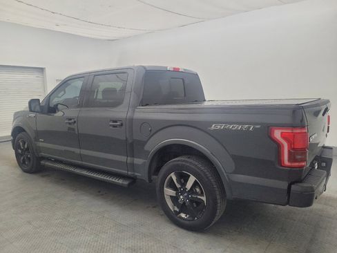 Used 2017 Ford F150 Lariat RWD image 3