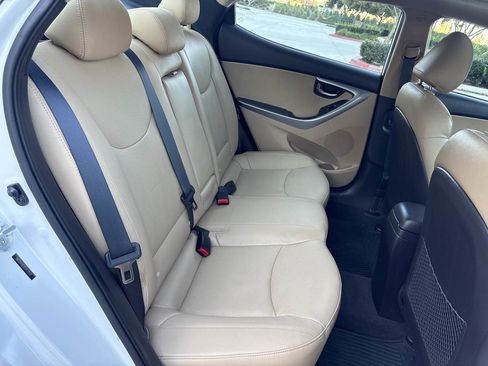 Used 2012 Hyundai Elantra Limited w/ Technology Pkg 5 image 13