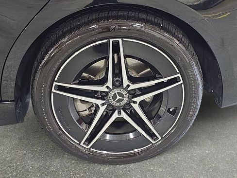 New 2025 Mercedes-Benz C 300 4MATIC Sedan image 32