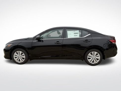 New 2025 Nissan Sentra S image 2