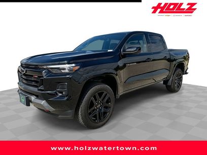 Certified 2024 Chevrolet Colorado Z71 w/ Z71 Convenience Package 2