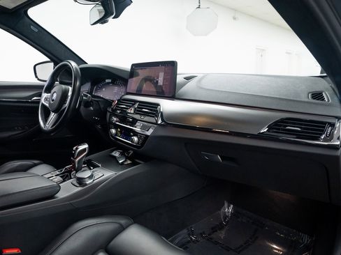 Used 2022 BMW M5 w/ Competition Package image 26